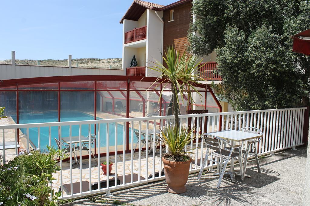 Hotel De La Pomme De Pin Ве-Боко-ле-Бен Екстериор снимка